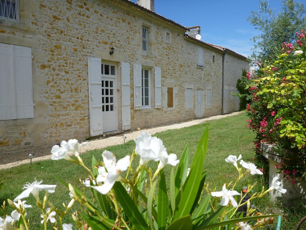 Domaine Du Papillon Bed & Breakfast Lesparre-Medoc Ngoại thất bức ảnh