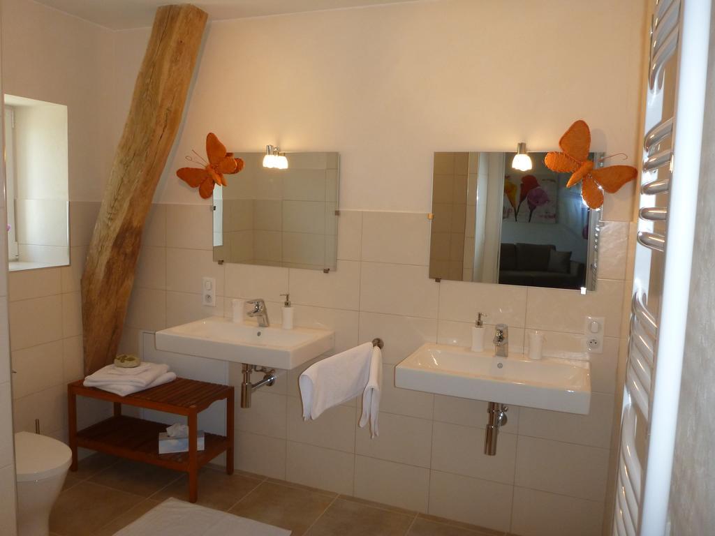 Domaine Du Papillon Bed & Breakfast Lesparre-Medoc Phòng bức ảnh