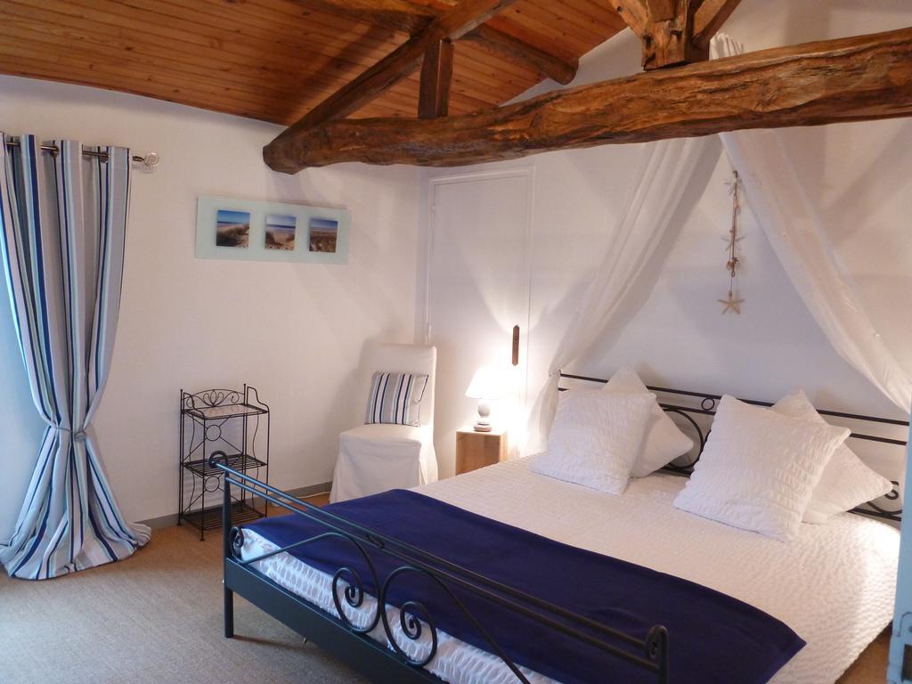 Domaine Du Papillon Bed & Breakfast Lesparre-Medoc Ngoại thất bức ảnh